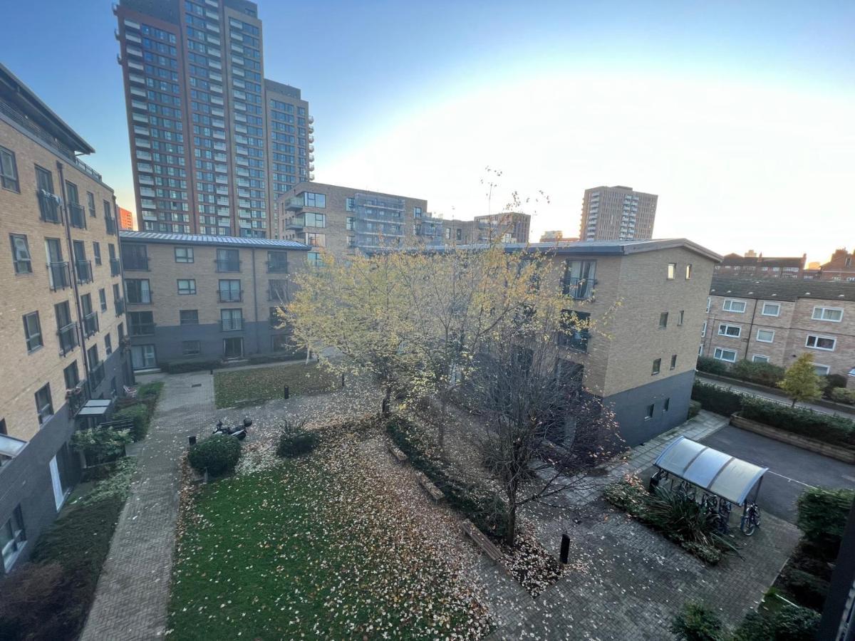 Stratford Bow London Apartment Экстерьер фото